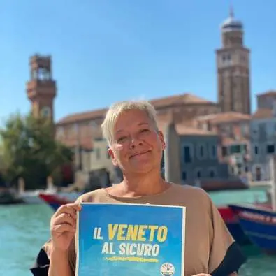 "Attenzione pickpocket". Ma anche la "sentinella" di Venezia cade vittima dei borseggiatori