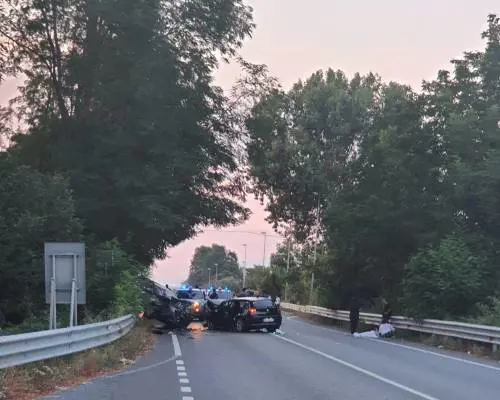 Schianto mortale nel Reggino: tre vittime, anche una bimba di 4 anni