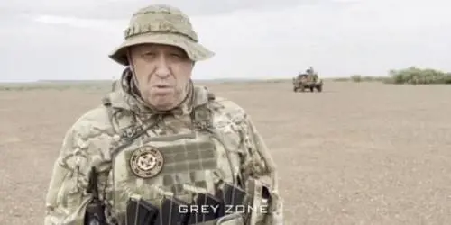 "Renderemo la Russia sempre più grande": Prigozhin riappare in video in Africa