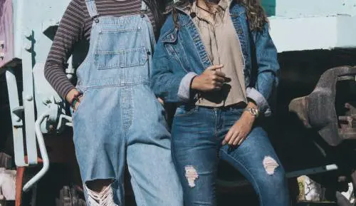 Rientro dalle ferie: gli outfit e accessori perfetti da sfoggiare in città