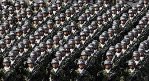 59 miliardi per contrastare la Cina: è corsa al riarmo per il Giappone