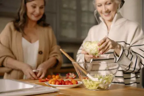 Vitamine utili in menopausa, quali sono e come assumerle 