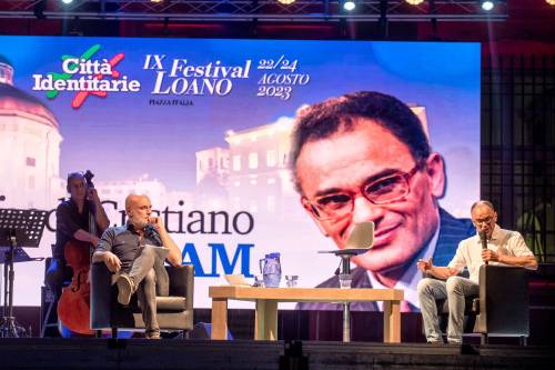 Magdi Allam alle Città Identitarie: "Chi arriva in Italia rispetti le nostre regole"