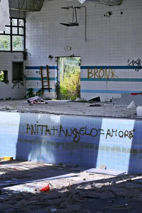 Un'altra violenza del branco: due 13enni stuprate nel parco