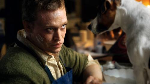 Dogman, Luc Besson porta a Venezia un film indimenticabile