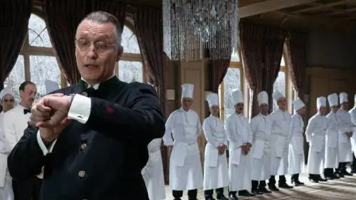 The Palace: Roman Polanski torna a Venezia con una commedia nera