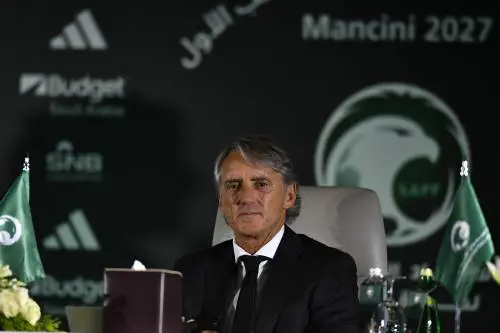 Le cose arabe di Mancini. "Trattativa di Ferragosto". Ma il suo deserto è l'Italia