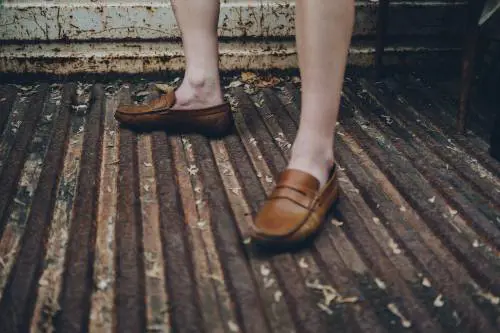 Il mocassino, la scarpa ideale per lei e per lui: ecco i migliori modelli