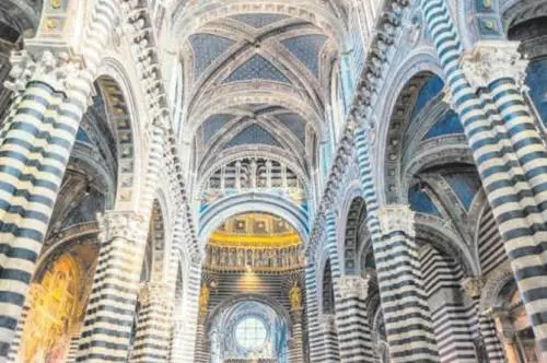 Diaboliche o sublimi, le "Righe" disegnano la storia della società