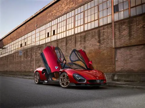 Alfa Romeo 33 Stradale: la rinascita di un mito, tra passato e futuro