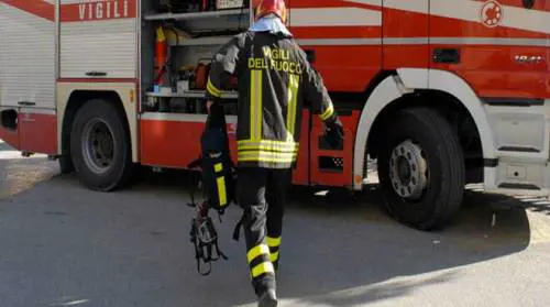  Muore infilzato dalla recinzione di casa a Toscolano Maderno