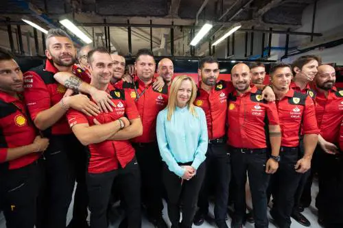 Meloni vuole il turbo da F1. "Dobbiamo correre di più"