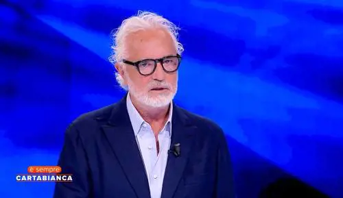 "Meloni? All'estero più consensi di Draghi". Briatore smentisce gli anti-Giorgia