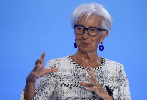 Lagarde dichiara guerra alla fuga di notizie e sequestra i cellulari di tutti i governatori Bce