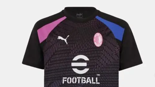 Milan, la curva batte il marketing: via le maglie nerazzurre