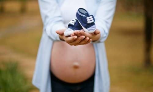 Congedo maternità obbligatorio: le novità dell’Inps