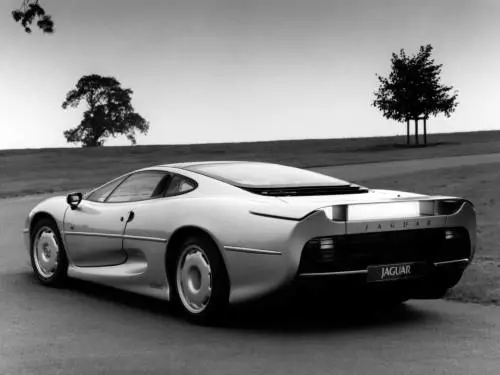 Jaguar XJ220, guarda la gallery