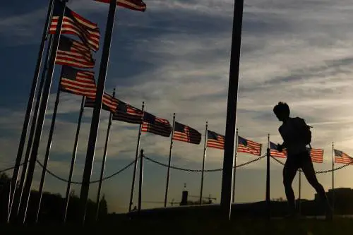 La nuova generazione perduta d'America: ecco chi lascia il Paese