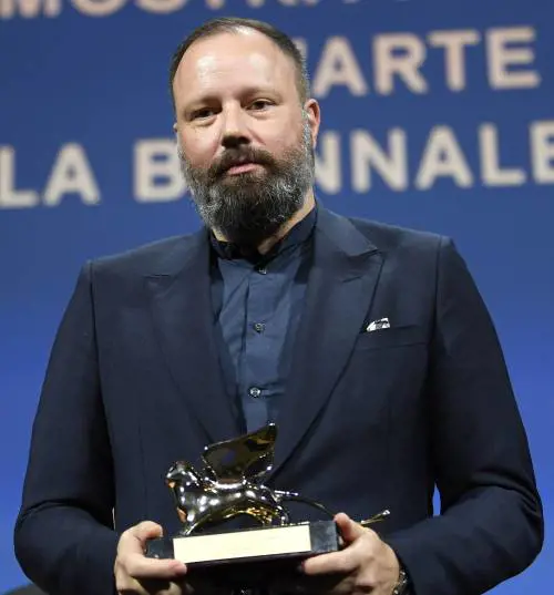 Venezia bipartisan. Il Leone d'oro va a Lanthimos. Ma la stella è Garrone