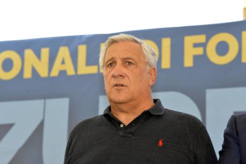 La ricetta di Tajani per Forza Italia: "Avanti con le nostre gambe per rendere onore al Cav"