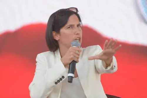 Europee, rivolta nel Pd: Boldrini & Co. contro la candidatura della Schlein