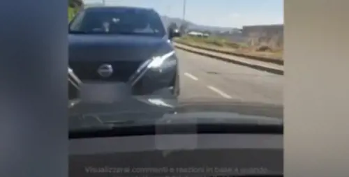 Alatri, schianto in diretta Facebook: così il maghrebino travolge mamma e figli