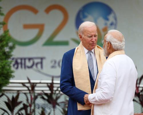 L'altro Oriente: ecco il piano di Biden per bloccare la via della Seta