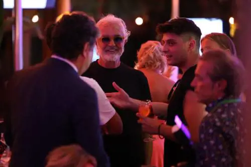 Flavio Briatore dimagrito (quasi irriconoscibile): come ha fatto a perdere peso
