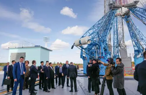 Missili, munizioni, tecnologia: le ipotesi sull'accordo segreto tra Kim e Putin