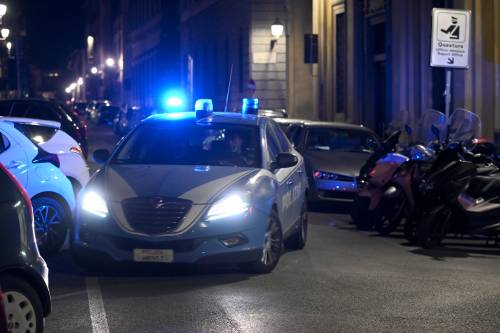 L'inseguimento e le minacce alla ex moglie: "Ti do fuoco". Arrestato 45enne a Firenze