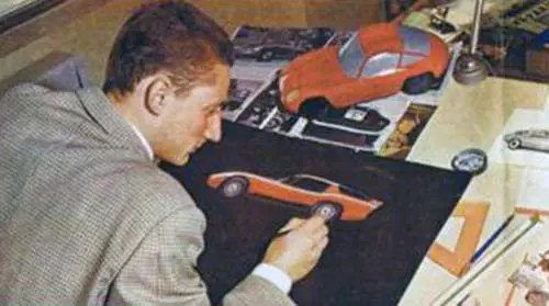 Morto Ercole Spada. La storia dell’automobile nella sua matita 