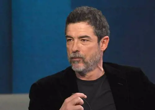 Gassmann fa l'antifascista: "Via il nome da quel teatro"
