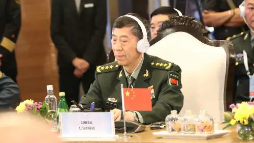 "È stato destituito". Nuove voci sul ministro scomparso: cosa succede in Cina