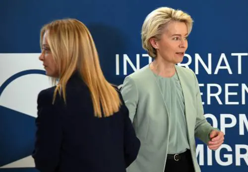 Meloni convince Von der Leyen su Lampedusa: passa il pressing del governo sull’Ue