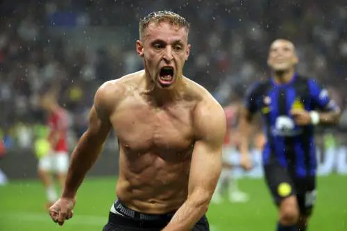 Manita in faccia a un povero Diavolo