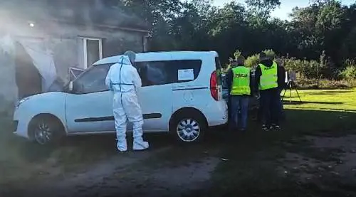 I neonati sepolti e la relazione incestuosa padre-figlia: il ritrovamento choc