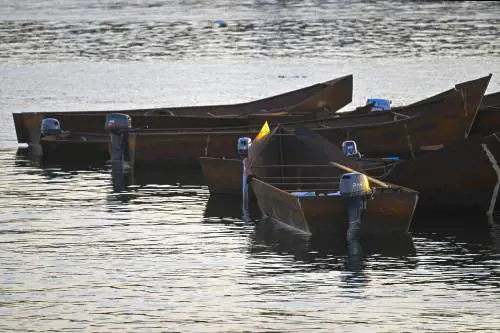 Bloccare gli arrivi e non solo distribuirli. "Svolta copernicana" sulla crisi dei migranti