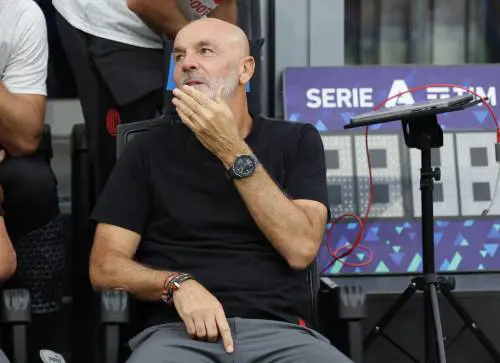 Pioli "incazzeto" batte Lino Banfi (Oronzo Canà) e il suo 5 a 1