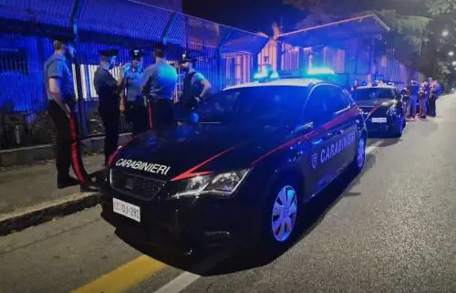 Rissa fra stranieri in un centro di accoglienza: alta tensione a Bologna