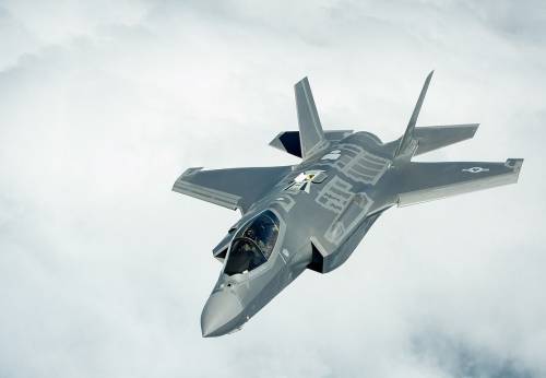 F-35 scomparso nel nulla, mistero sui cieli americani: "Come diavolo è possibile?"