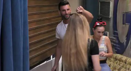 Grande Fratello, Claudio Roma ha bestemmiato? Il video virale sui social