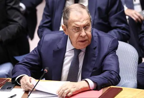 Il niet di Lavrov all'Europa. "Non c'è spazio per chi vuole prolungare la guerra"