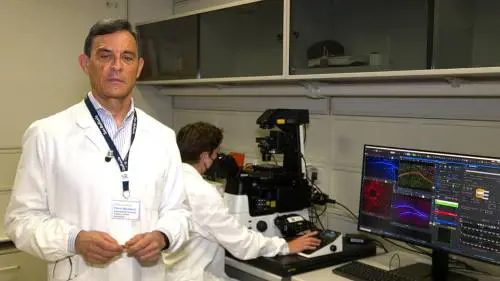Prof. Piero Barbanti,  Direttore dell’Unità per la Cura e la Ricerca su Cefalee e Dolore dell’IRCCS San Raffaele e Professore di Neurologia presso l’Università San Raffaele di Roma 