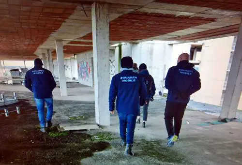Confessa un finto omicidio sulla scheda elettorale: indagato per autocalunnia