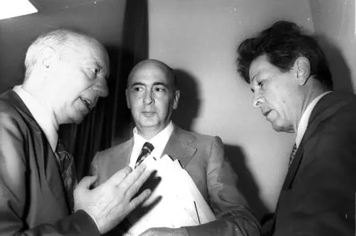 Napolitano, una vita di contraddizioni: dai giovani fascisti al Pci