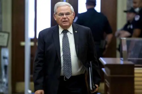 Auto e lingotti: bufera mazzette sui Dem