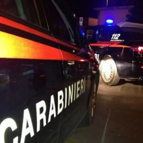 Dramma familiare: anziano spara alla moglie e poi si toglie la vita