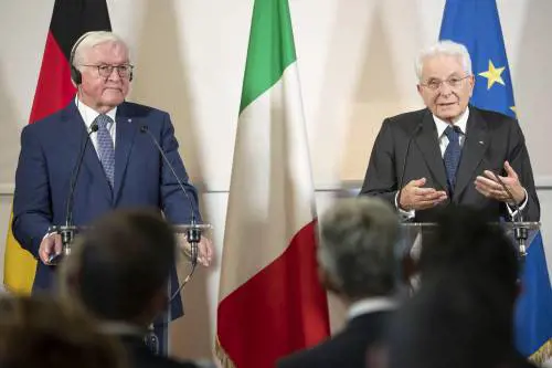 Tanti aiuti a parole, poi ci lasciano soli. Cari euro-leader, evitateci l'ipocrisia