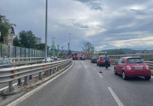 Trovato a Trieste cadavere appeso per il collo al guardrail