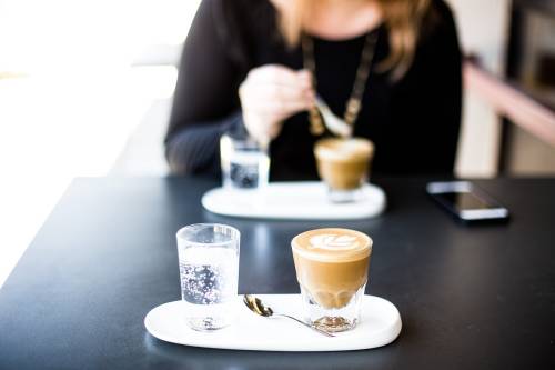 Pausa caffè sempre più cara: ecco quanto è aumentata dal 2021